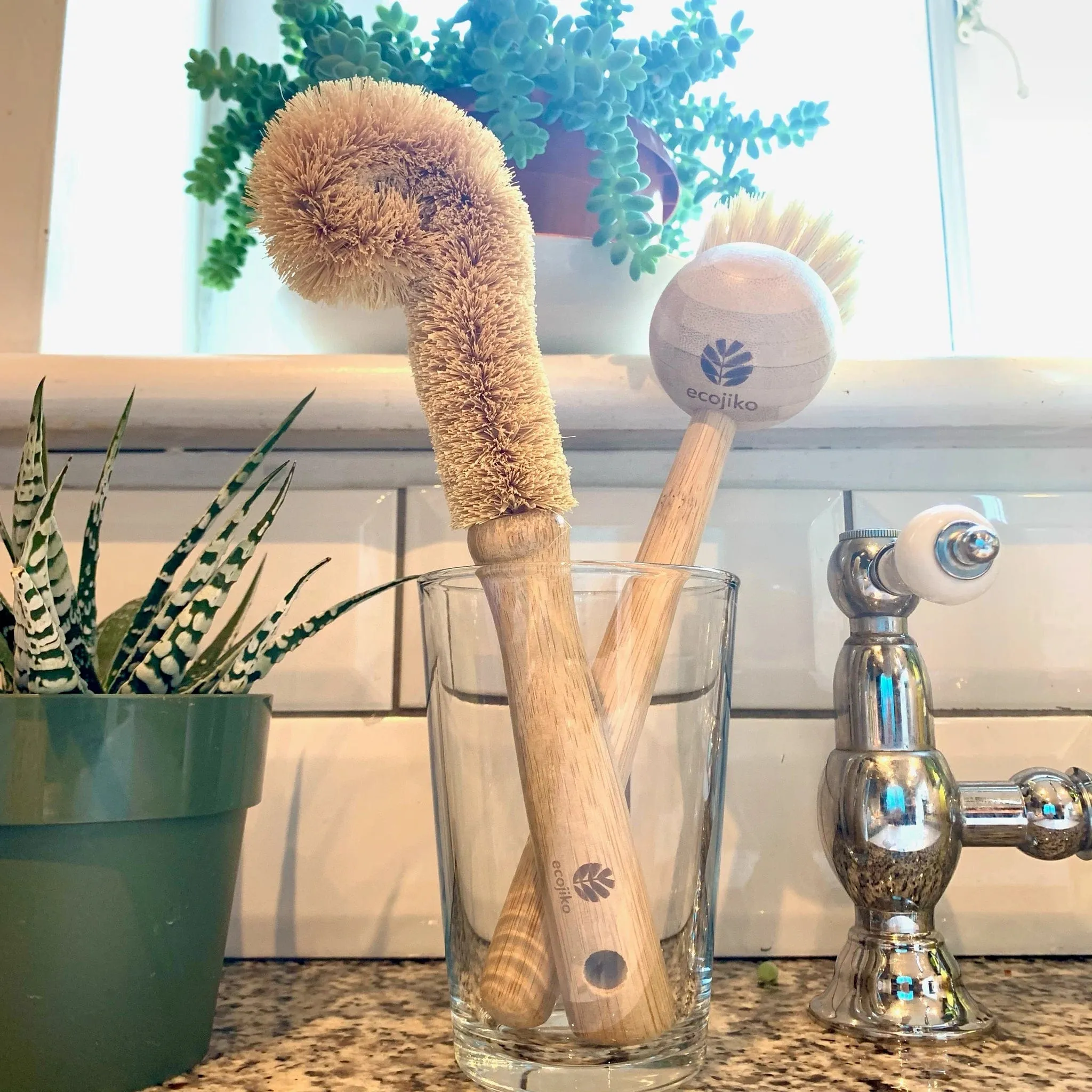 Bamboo & Coconut Bottle Brush